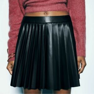 Zara faux leather black pleated mini skirt XS